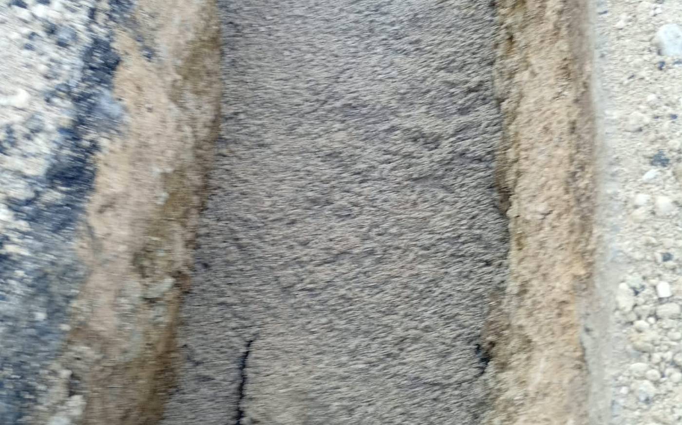 Rinterro con sabbia di allettamento sopra le tubazioni